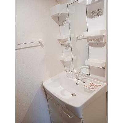 ラ　エスペランサ 201【管理NO：1-017225701-02010】 ★家具家電は申し込み後に搬入します★ ★2026年09月上旬入居可能★の物件画像