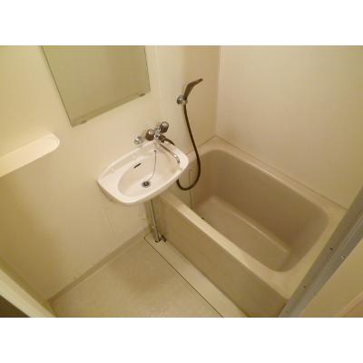 エルディム華Ａ 201【管理NO：1-001791801-02010】 ★家具家電は申し込み後に搬入します★ ★2026年09月中旬入居可能★の物件画像