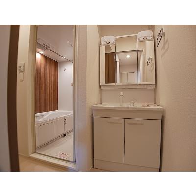 ラ　テールⅡ 201【管理NO：1-025664602-02010】 ★家具家電は申し込み後に搬入します★の物件画像