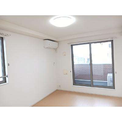 コートハウス安塚 201【管理NO：1-019651401-02010】 ★家具家電は申し込み後に搬入します★の物件画像