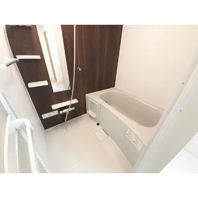 レガリア 102【管理NO：1-026312801-01020】 ★家具家電は申し込み後に搬入します★ ★2026年10月中旬入居可能★の物件画像
