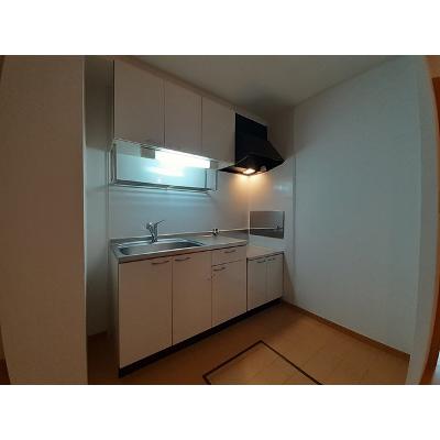 サンリットベルＢ 101【管理NO：1-014965202-01010】 ★家具家電は申し込み後に搬入します★の物件画像