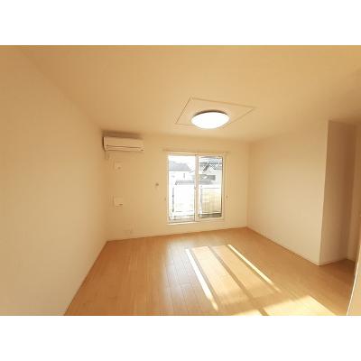 ウィンズ高畑 202【管理NO：1-020067801-02020】 ★家具家電は申し込み後に搬入します★ ★2026年10月中旬入居可能★の物件画像