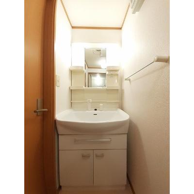 サザン・ヴィアーレＢ 202【管理NO：1-011812502-02020】 ★家具家電は申し込み後に搬入します★ ★2026年09月下旬入居可能★の物件画像