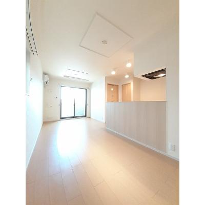フローリッシュ 102【管理NO：1-020085601-01020】 ★家具家電は申し込み後に搬入します★ ★2026年09月上旬入居可能★の物件画像