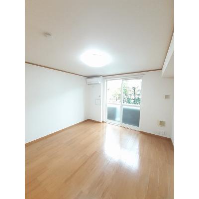 サンシャイン 102【管理NO：1-013381301-01020】 ★家具家電は申し込み後に搬入します★の物件画像