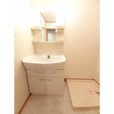 サンシャイン 102【管理NO：1-013381301-01020】 ★家具家電は申し込み後に搬入します★の物件画像