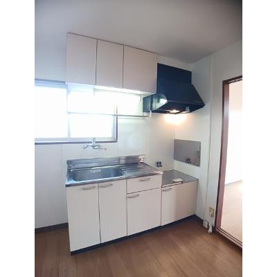 城山ハイツ 101【管理NO：1-003360801-01010】 ★家具家電は申し込み後に搬入します★の物件画像