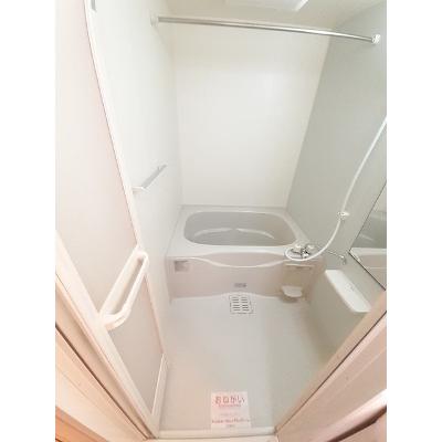 カレント 203【管理NO：1-016179901-02030】 ★家具家電は申し込み後に搬入します★ ★2026年10月上旬入居可能★の物件画像
