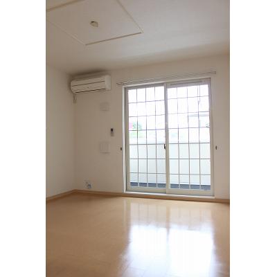 クレメント 104【管理NO：1-015908401-01040】 ★家具家電は申し込み後に搬入します★ ★2026年10月中旬入居可能★の物件画像