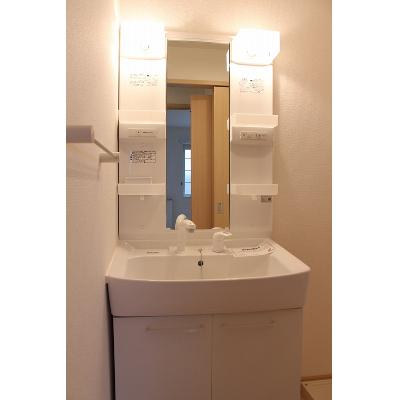 クレメント 104【管理NO：1-015908401-01040】 ★家具家電は申し込み後に搬入します★ ★2026年10月中旬入居可能★の物件画像