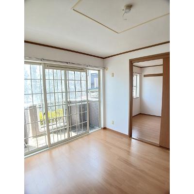 マーズ 101【管理NO：1-010952301-01010】 ★家具家電は申し込み後に搬入します★の物件画像