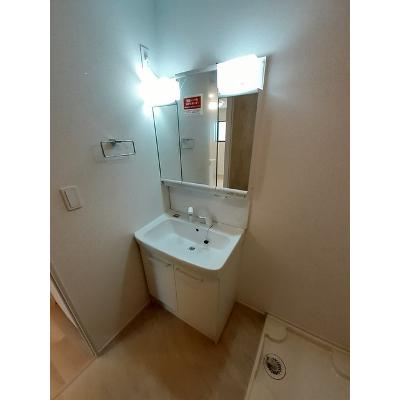 プレミアファイン 105【管理NO：1-026766701-01050】 ★家具家電は申し込み後に搬入します★ ★2026年09月上旬入居可能★の物件画像