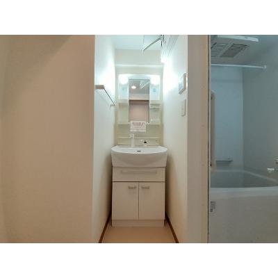 ソレイユ・ルヴァン 105【管理NO：1-012775801-01050】 ★家具家電は申し込み後に搬入します★ ★2026年08月下旬入居可能★の物件画像