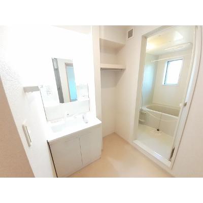 ＶＩＬＬ川棚 104【管理NO：1-021071001-01040】 ★家具家電は申し込み後に搬入します★ ★2026年09月中旬入居可能★の物件画像