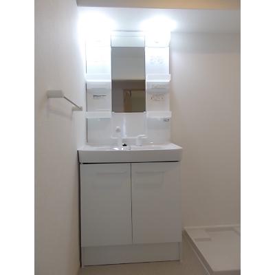 メイ　フィールド 203【管理NO：1-019972301-02030】 ★家具家電は申し込み後に搬入します★の物件画像
