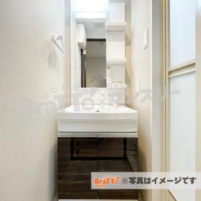 BraTTo中之島リバーサイド【単身者＆女性向け💓】防犯面に配慮した安心の住環境👍阿波座駅まで徒歩圏内！の物件画像