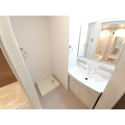 フレーシュ 201【管理NO：1-026299601-02010】 ★家具家電は申し込み後に搬入します★ ★2026年10月上旬入居可能★の物件画像