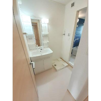 ＣｌｅａｒＷａｔｅｒ 104【管理NO：1-016174701-01040】 ★家具家電は申し込み後に搬入します★の物件画像