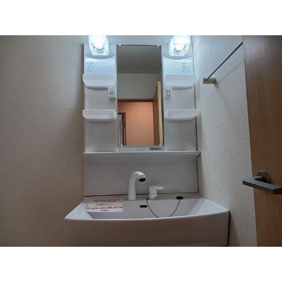 シェルトⅤ 201【管理NO：1-020453503-02010】 ★家具家電は申し込み後に搬入します★ ★2026年09月上旬入居可能★の物件画像