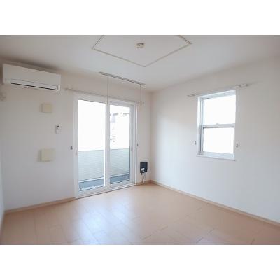 ロベスト・イリーデⅣ 103【管理NO：1-016442802-01030】 ★家具家電は申し込み後に搬入します★ ★2026年10月下旬入居可能★の物件画像