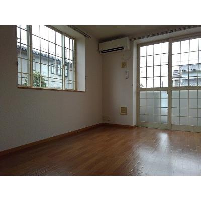 カメリアＢ 102【管理NO：1-012715602-01020】 ★家具家電は申し込み後に搬入します★の物件画像