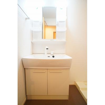 セレノＢ 203【管理NO：1-020460302-02030】 ★家具家電は申し込み後に搬入します★ ★2026年10月上旬入居可能★の物件画像