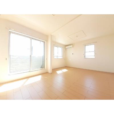 フロウリッシュⅡ 204【管理NO：1-018142701-02040】 ★家具家電は申し込み後に搬入します★ ★2026年10月中旬入居可能★の物件画像