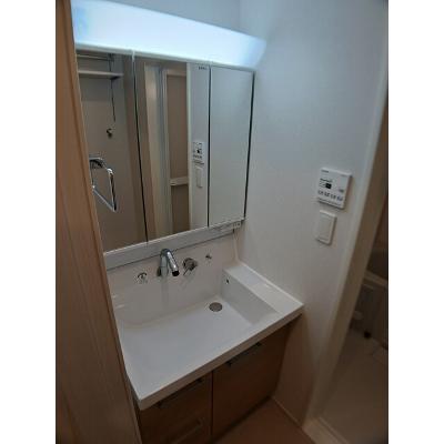 フィオーレ 304【管理NO：1-027447001-03040】 ★家具家電は申し込み後に搬入します★ ★2026年10月上旬入居可能★の物件画像