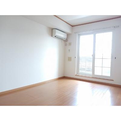 サンコファ 202【管理NO：1-013016001-02020】 ★家具家電は申し込み後に搬入します★ ★2026年09月下旬入居可能★の物件画像