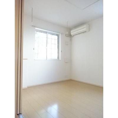 ジュネス・キミサクＢ 104【管理NO：1-016938602-01040】 ★家具家電は申し込み後に搬入します★ ★2026年09月下旬入居可能★の物件画像