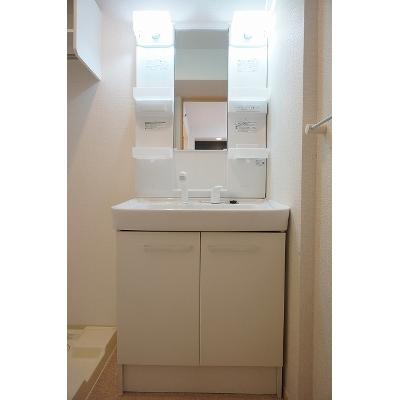 ラティール 103【管理NO：1-020233601-01030】 ★家具家電は申し込み後に搬入します★ ★2026年09月下旬入居可能★の物件画像