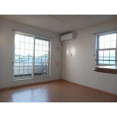 アウローラ 201【管理NO：1-016084001-02010】 ★家具家電は申し込み後に搬入します★ ★2026年09月下旬入居可能★の物件画像