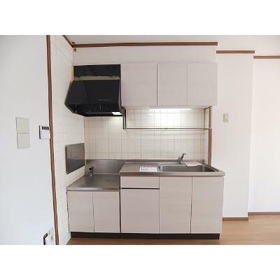 エバーグリーンＢ 202【管理NO：1-010388502-02020】 ★家具家電は申し込み後に搬入します★の物件画像
