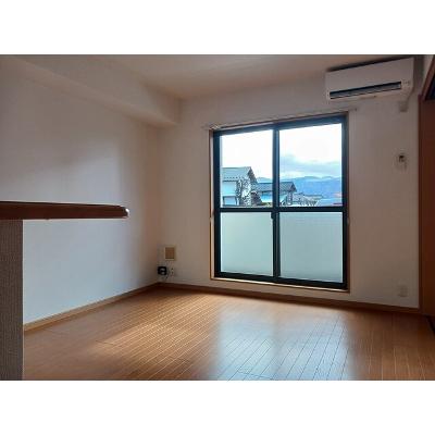 セントラルヒルズ 102【管理NO：1-014733201-01020】 ★家具家電は申し込み後に搬入します★ ★2026年10月上旬入居可能★の物件画像