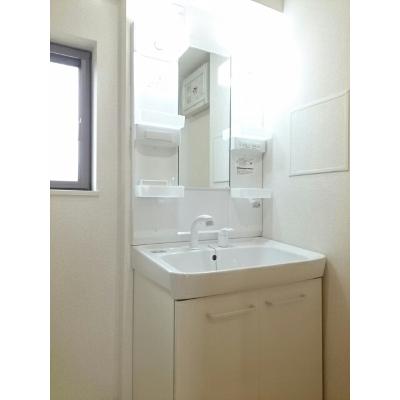 ラ　エテルノ　ステラ 202【管理NO：1-022415702-02020】 ★家具家電は申し込み後に搬入します★ ★2026年10月中旬入居可能★の物件画像