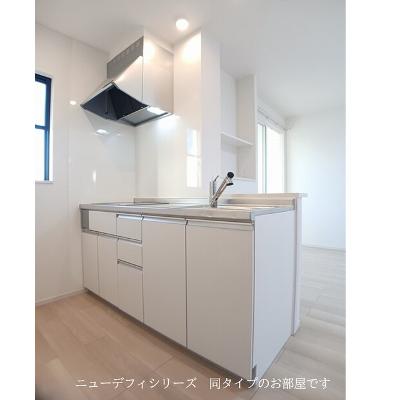 ロテュス 201【管理NO：1-028809301-02010】 ★家具家電は申し込み後に搬入します★ ★2026年12月上旬入居可能★の物件画像