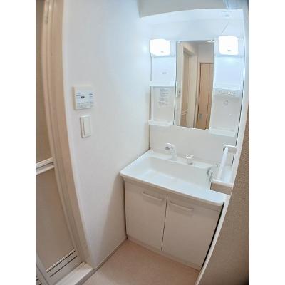 Ｇｌａｎｚ一色 202【管理NO：1-019643901-02020】 ★家具家電は申し込み後に搬入します★の物件画像
