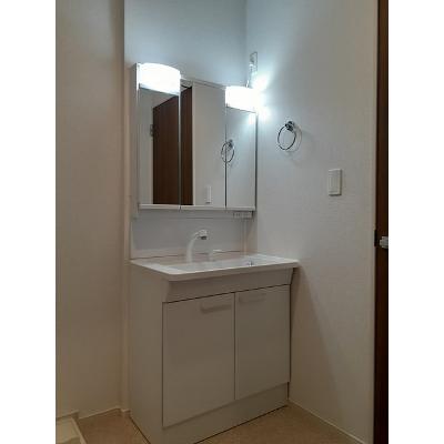 アペ・伊奈 201【管理NO：1-027339601-02010】 ★家具家電は申し込み後に搬入します★ ★2026年10月中旬入居可能★の物件画像