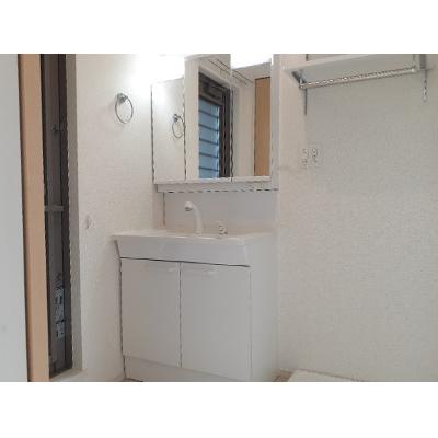 ラッフィナート 201【管理NO：1-024373901-02010】 ★家具家電は申し込み後に搬入します★ ★2026年09月中旬入居可能★の物件画像