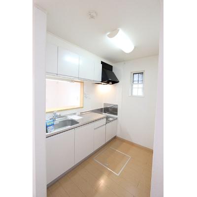 シュティール緑山 101【管理NO：1-015935701-01010】 ★家具家電は申し込み後に搬入します★ ★2026年09月下旬入居可能★の物件画像