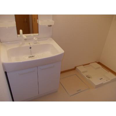 ミルキーⅡ 201【管理NO：1-015172401-02010】 ★家具家電は申し込み後に搬入します★ ★2026年09月下旬入居可能★の物件画像