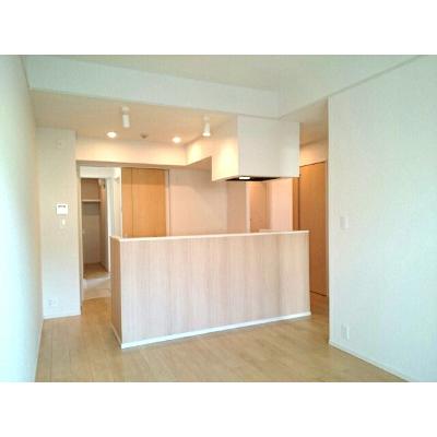 パレス堅田 201【管理NO：1-022622201-02010】 ★家具家電は申し込み後に搬入します★ ★2026年10月中旬入居可能★の物件画像