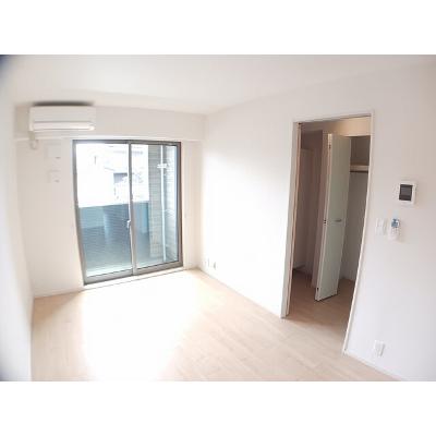 雅　六番館 102【管理NO：1-025510501-01020】 ★家具家電は申し込み後に搬入します★ ★2026年10月中旬入居可能★の物件画像