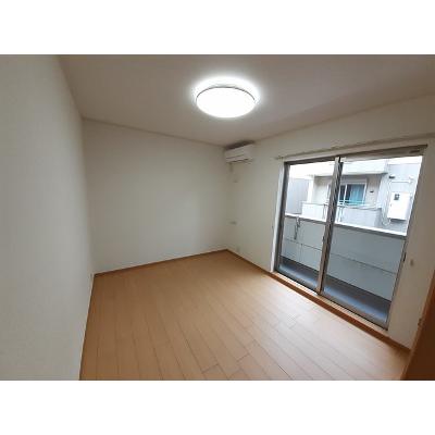 フィオーレ　１ 103【管理NO：1-015204901-01030】 ★家具家電は申し込み後に搬入します★ ★2026年10月中旬入居可能★の物件画像