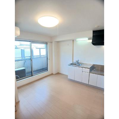 アロッジオ紫野 201【管理NO：1-019276501-02010】 ★家具家電は申し込み後に搬入します★の物件画像