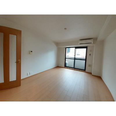 猪熊館 302【管理NO：1-014943701-03020】 ★家具家電は申し込み後に搬入します★の物件画像