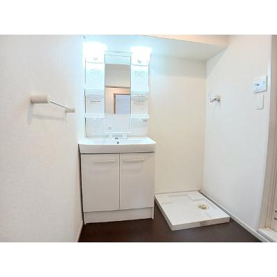 ＫＥＩＷＡ 203【管理NO：1-019078601-02030】 ★家具家電は申し込み後に搬入します★の物件画像