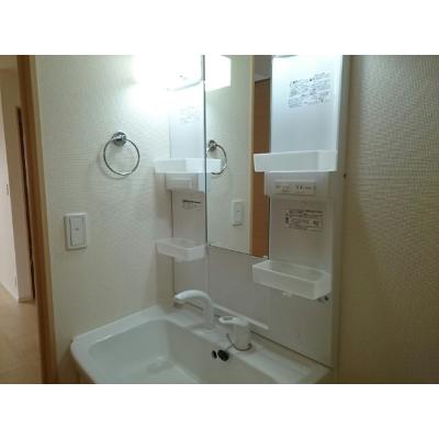 ポーラー・スター 102【管理NO：1-019504801-01020】 ★家具家電は申し込み後に搬入します★ ★2026年10月上旬入居可能★の物件画像