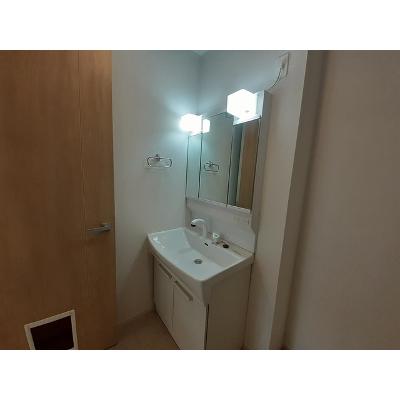 アルドーレ 101【管理NO：1-026939201-01010】 ★家具家電は申し込み後に搬入します★ ★2026年10月中旬入居可能★の物件画像